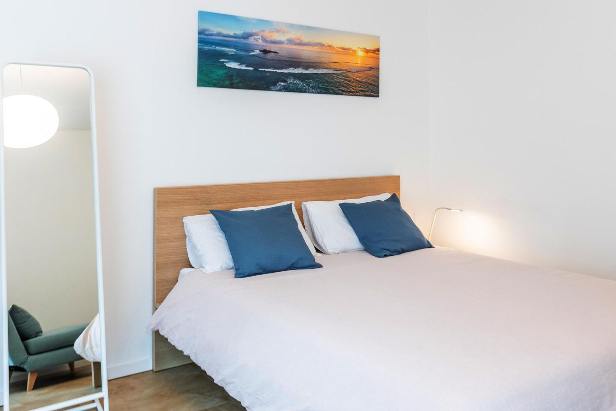 Apartment Easy Flat Vezia, Indipendent Entrance, Free Parking Lugano