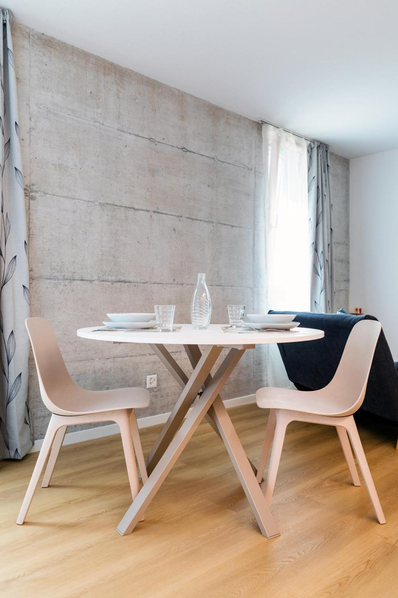 Apartment Easy Flat Vezia, Indipendent Entrance, Free Parking Lugano