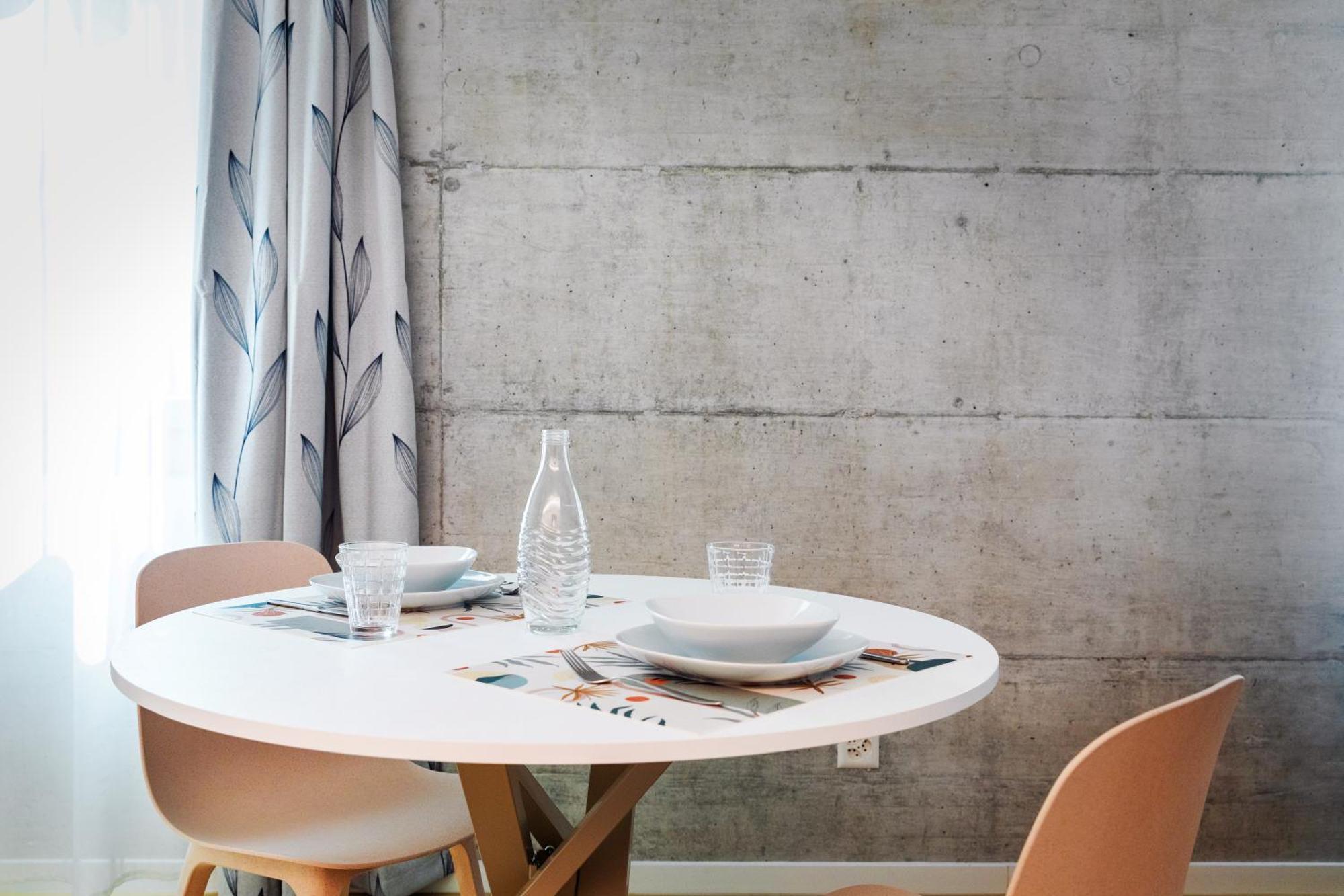 Easy Flat Vezia, Indipendent Entrance, Free Parking Apartment Lugano